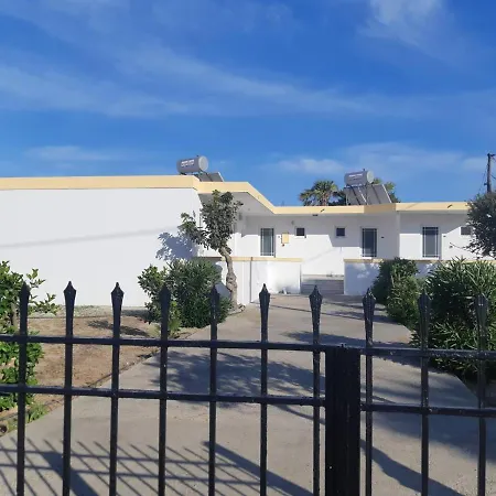 Politis شقة Kéfalos