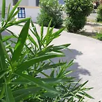 Апартаменты Politis